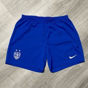 ❤️Blue, Nike Shorts.